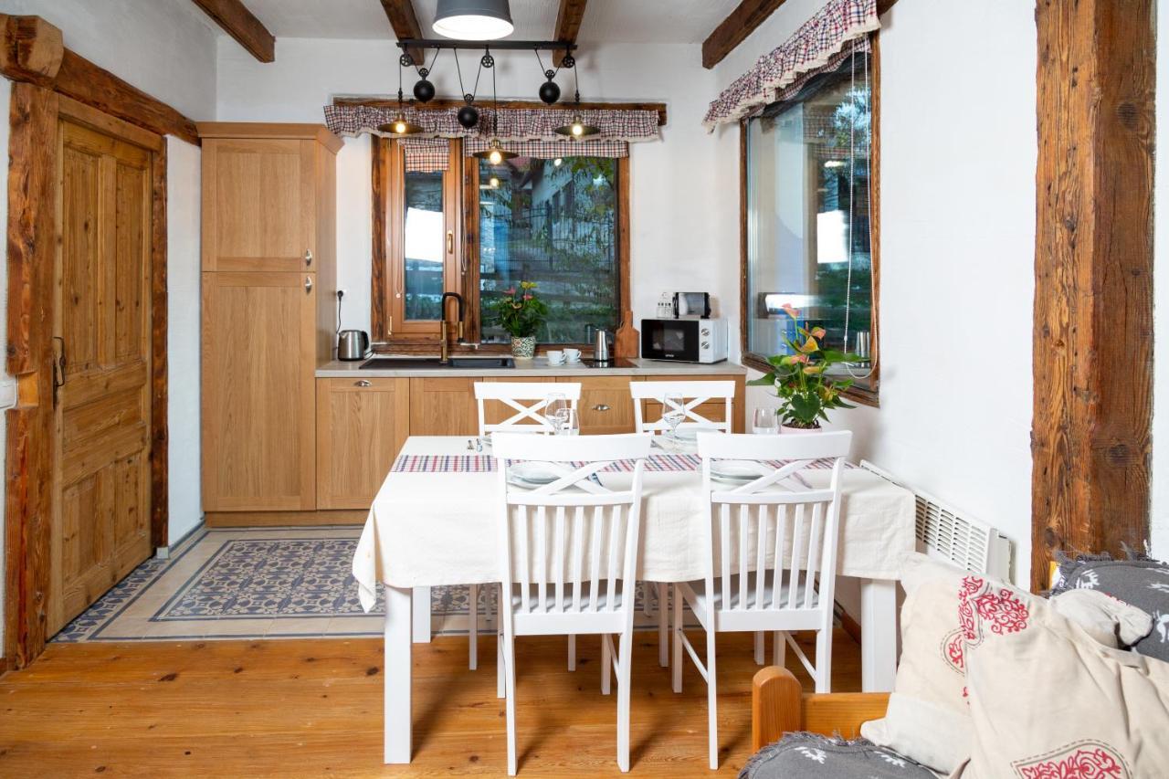 Casele Cu Stuf B&B Haus Ulrike Salicea ภายนอก รูปภาพ