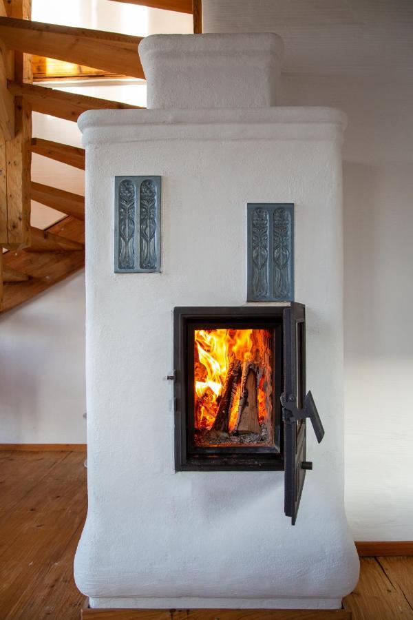 Casele Cu Stuf B&B Haus Ulrike Salicea ภายนอก รูปภาพ