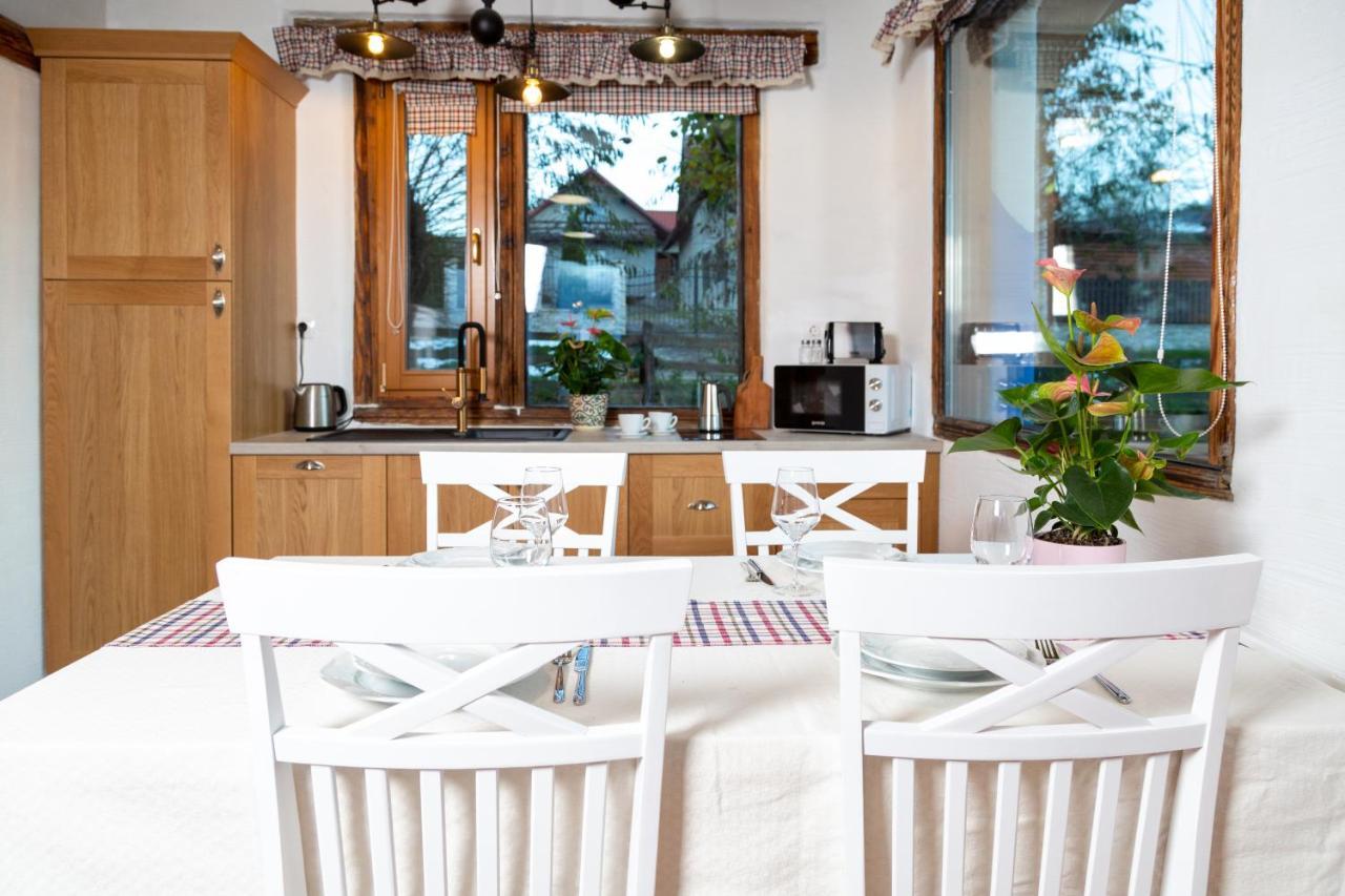 Casele Cu Stuf B&B Haus Ulrike Salicea ภายนอก รูปภาพ